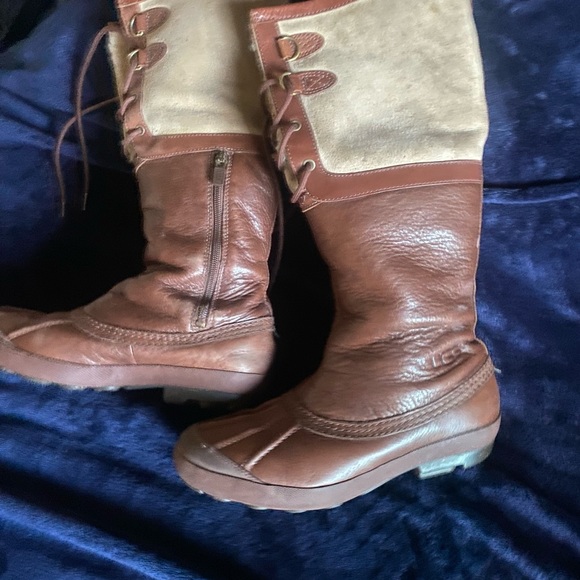 UGG Brown Winter & Rain Boots - Picture 5 of 8